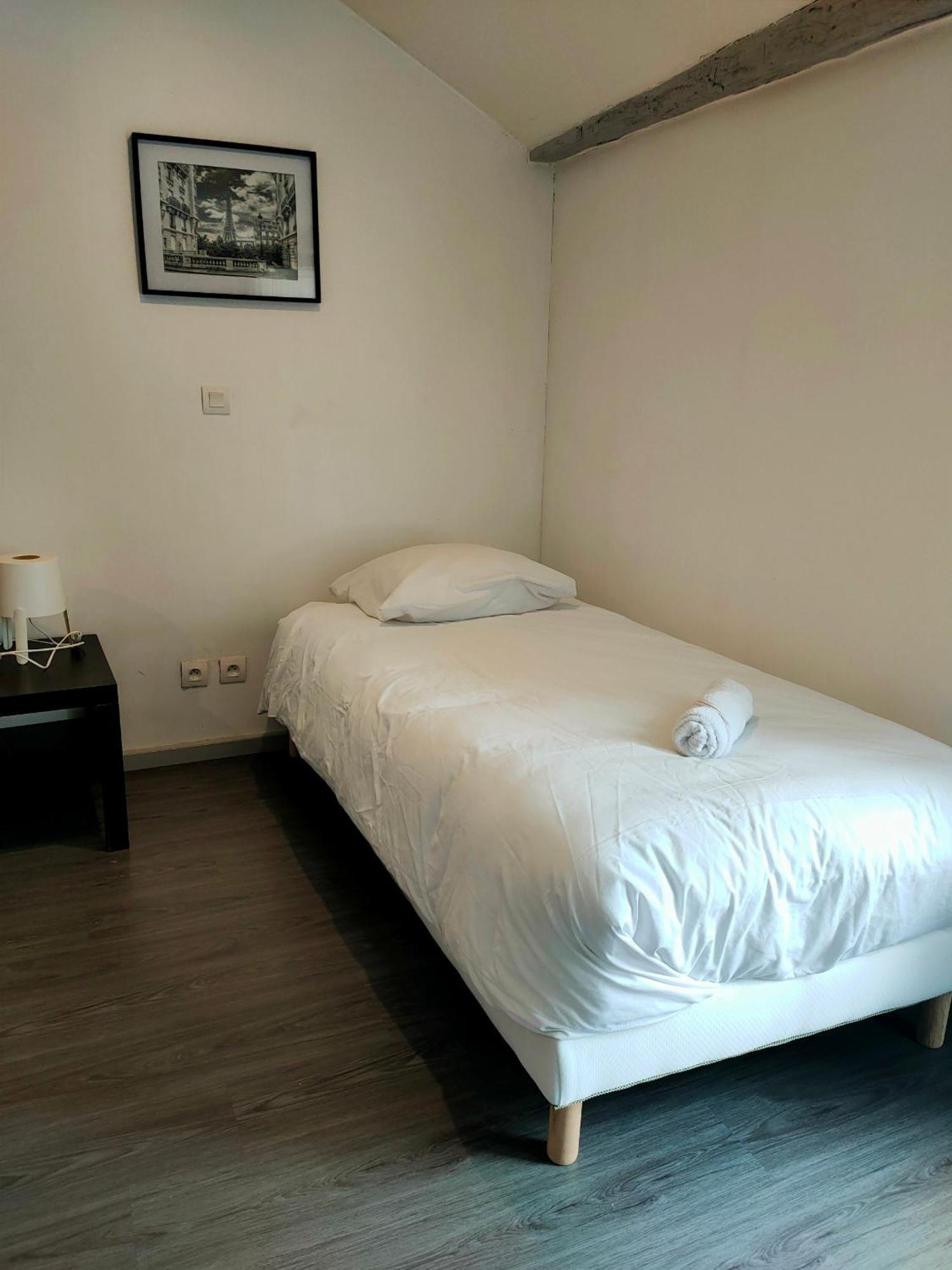 Gite Le Rempart - 3 Etoiles - 6 Personnes - Mouzon  Ngoại thất bức ảnh
